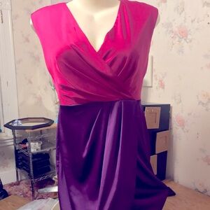 Vince Camuto SZ 14 Silky draped V neck color blocked dress. Rose and deep purple